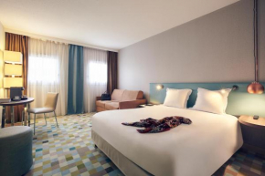 Гостиница Hôtel Mercure Marne-la-Vallée Bussy St Georges  Бюсси-Сен-Жорж